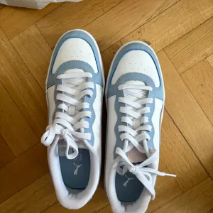 Puma patike 40.5