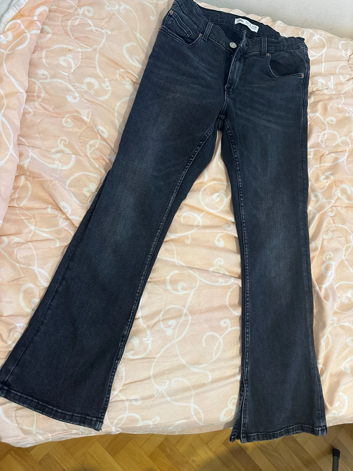 Mango,zara…