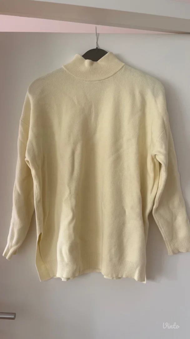 Stradivarius dzemper