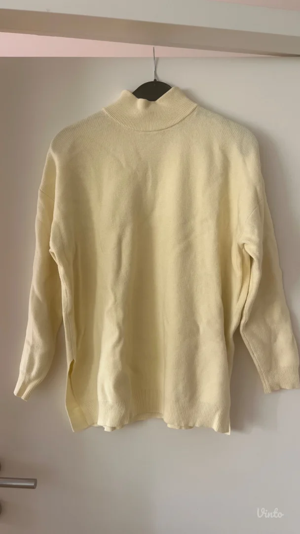 Stradivarius dzemper