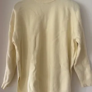 Stradivarius dzemper