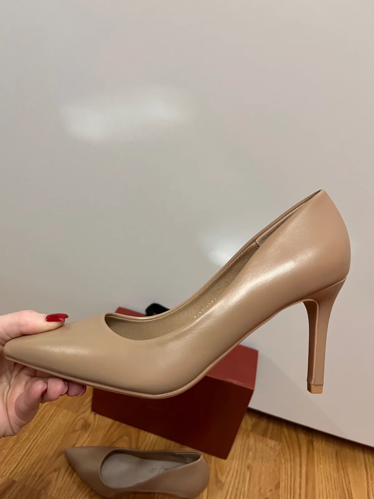 Favorito krem salonke 36