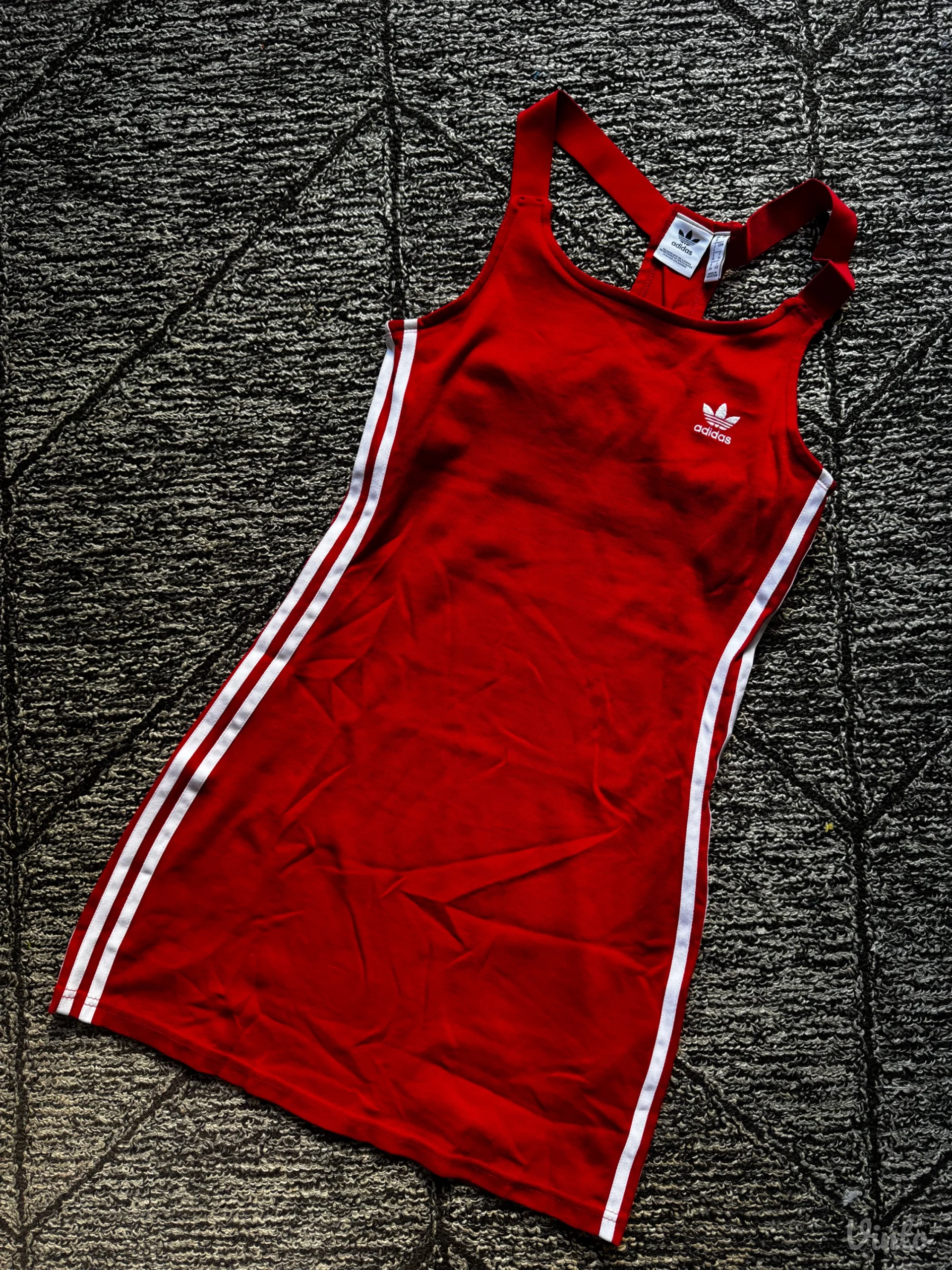 Adidas haljina S