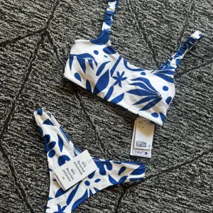 H&M kupaci kostim XS