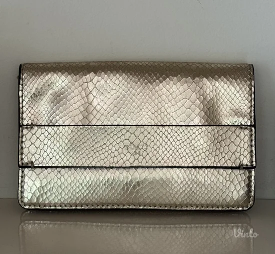 Guess torbica - Nova bez etikete