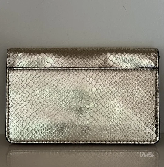 Guess torbica - Nova bez etikete