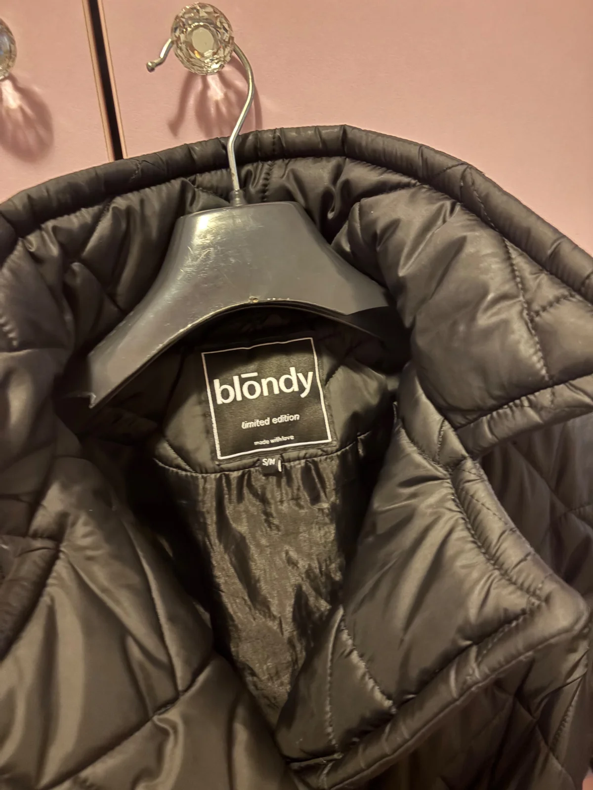 Blondy crna jakna