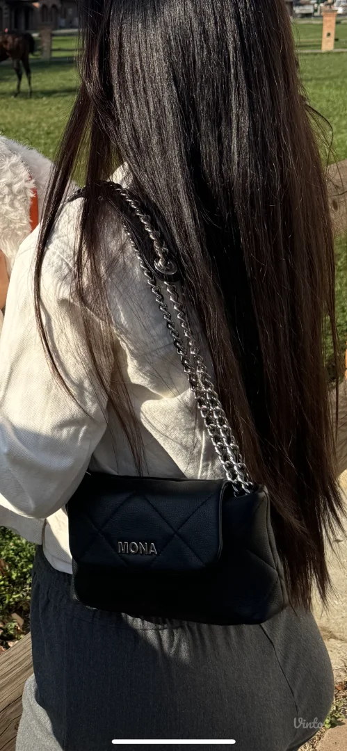 MONA kozna crna torbica