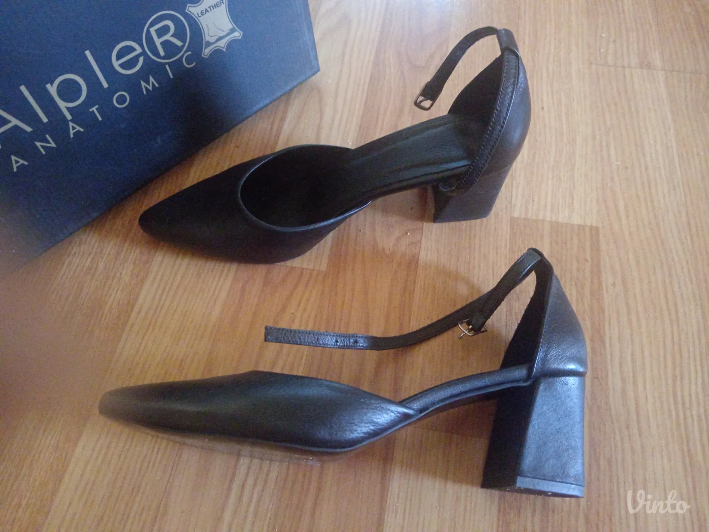 Alprer kožne salonke