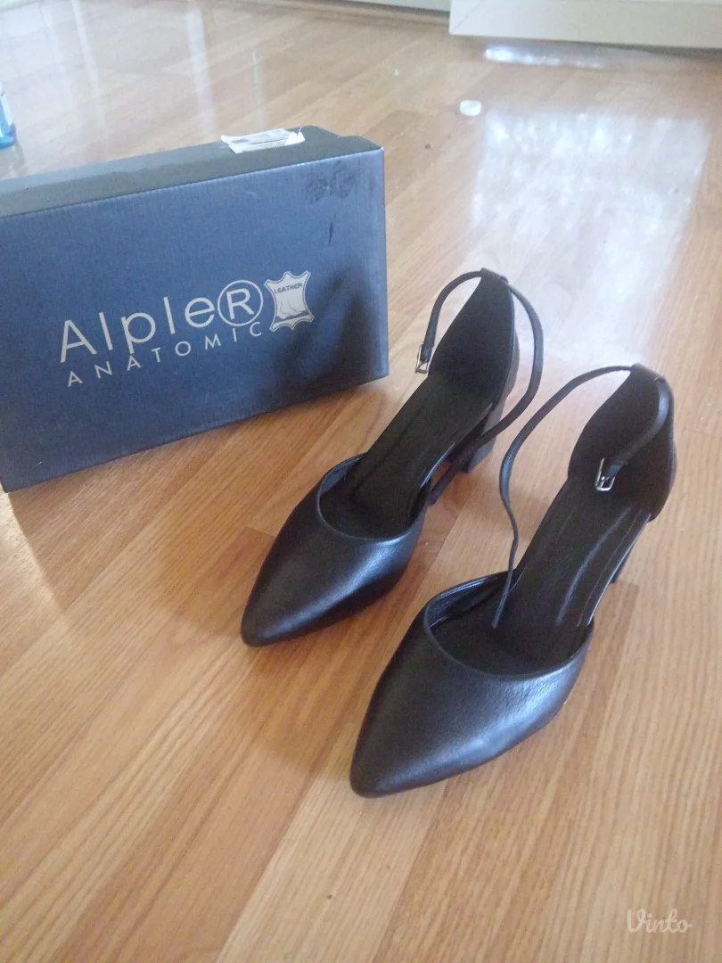 Alprer kožne salonke