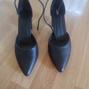 Alprer kožne salonke