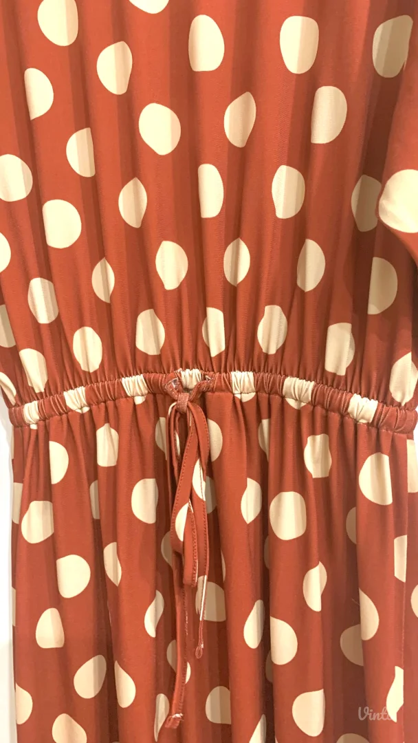 030. Zara dugacka kamel haljina sa tufnama