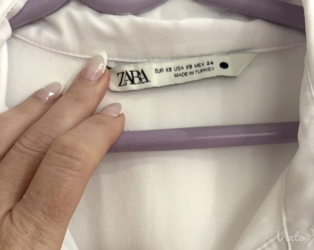 002. Zara bela maksi kosulja haljina