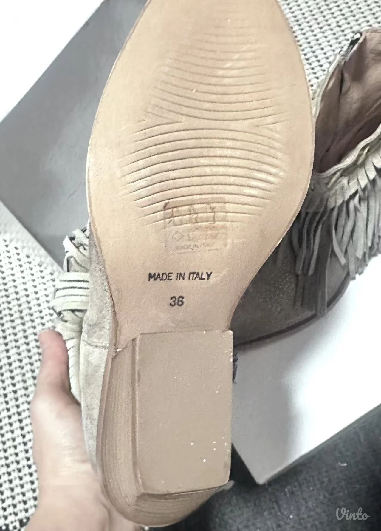 L'estrosa kozne ankleboots sa resama