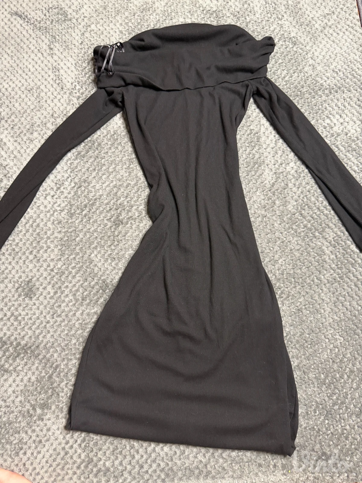 Crna haljina stradivarius
