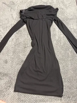 Crna haljina stradivarius