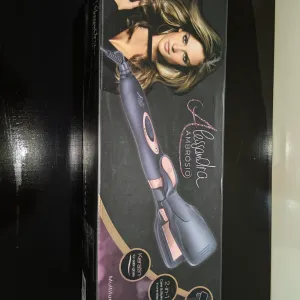 Styler za kosu sa 7 nastavaka