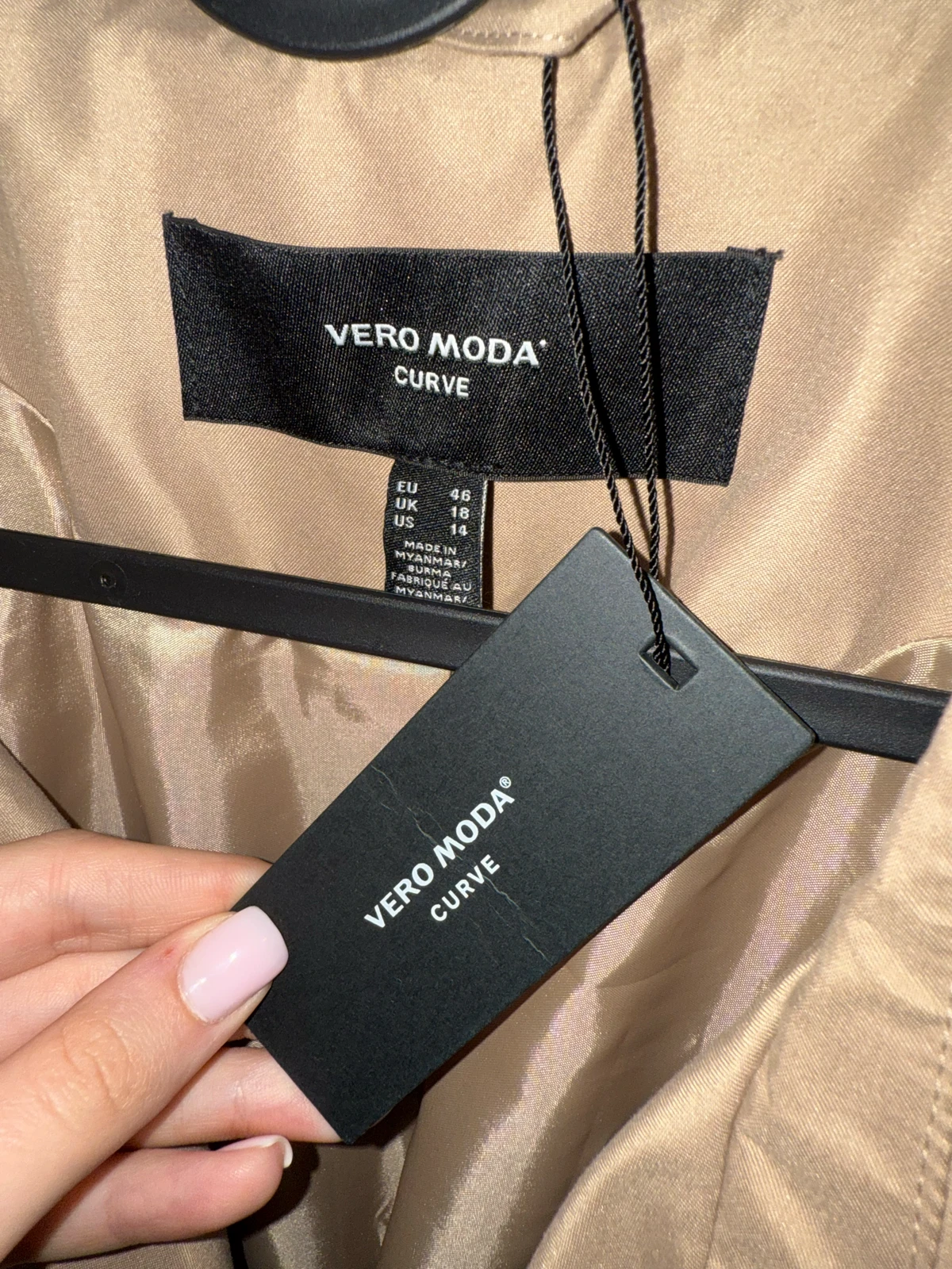 Vero Moda Curve – ženski bež mantil