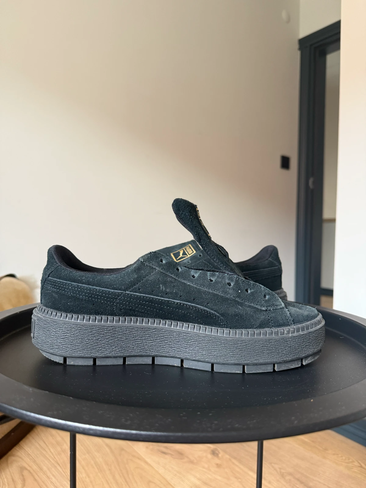 Puma Suede Platform Trace – crne patike, broj 42