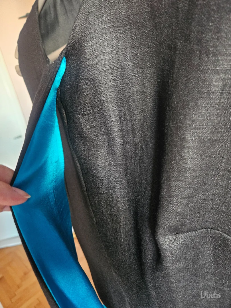 Haljina domaće dizajnerke Olje Ćaćić