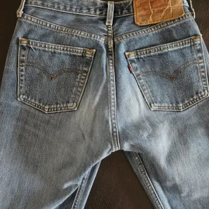 Levis 501 farmerke 28/32