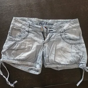 Teksas šorts Fishbone