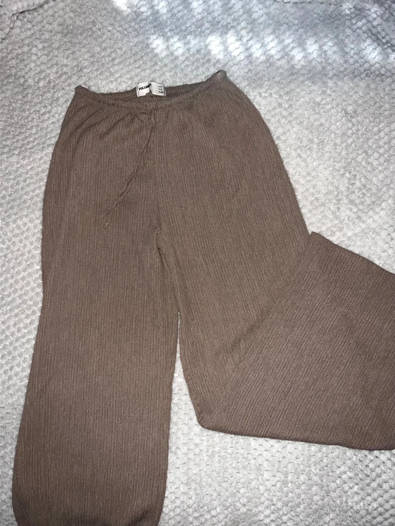 Bershka pantalone