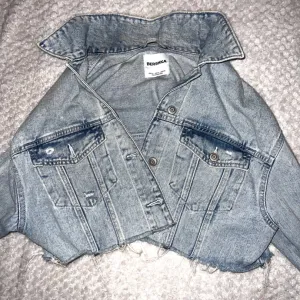 Bershka teksas jakna