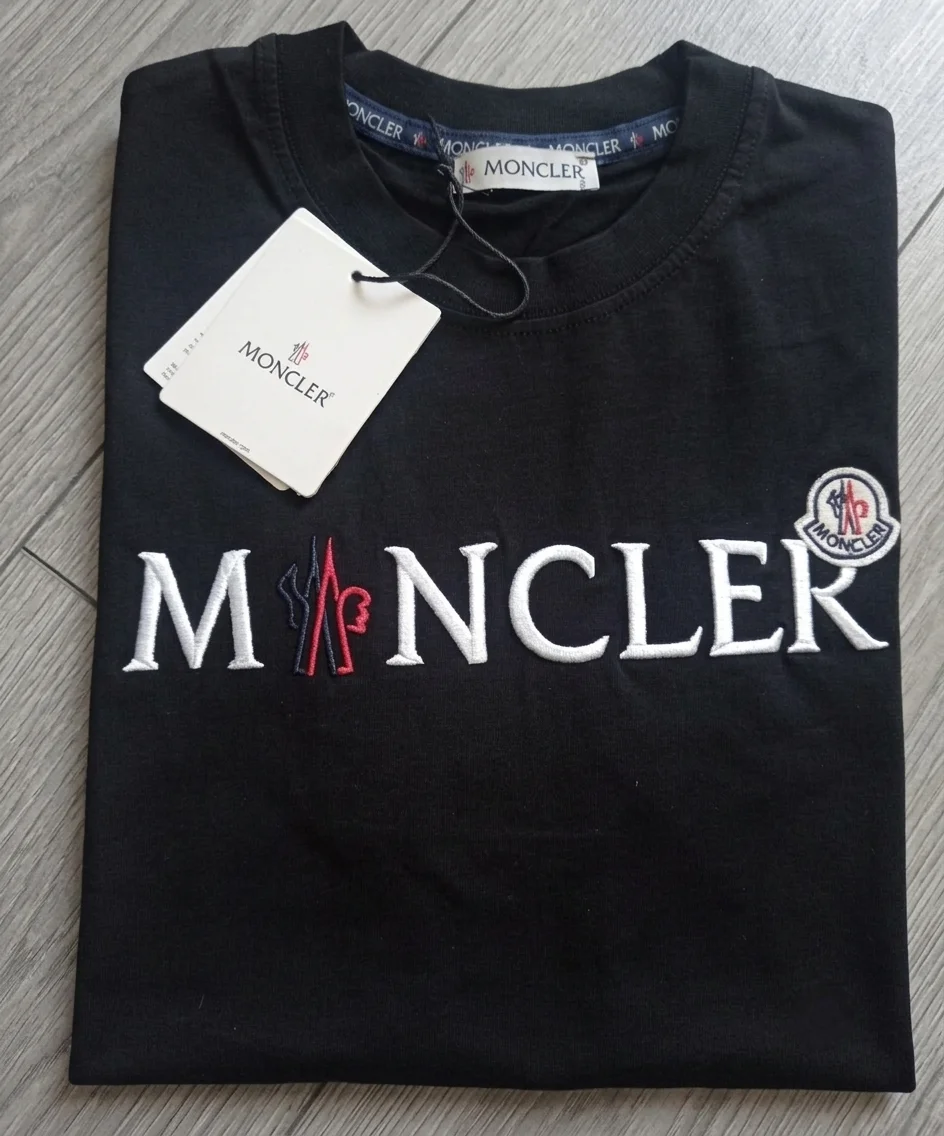 Moncler muška majica vel. S