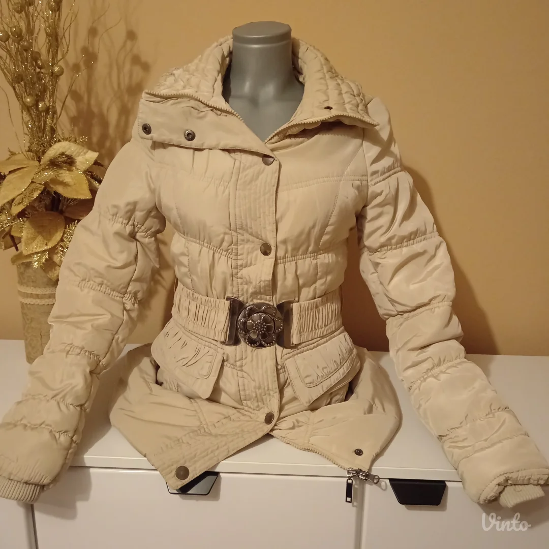 Ženska jakna vel. S