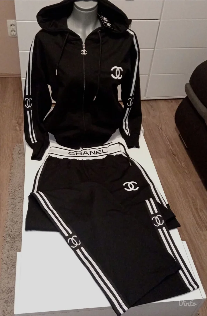 Chanel komplet trenerka