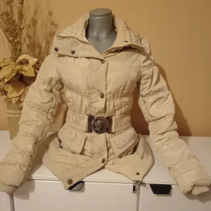 Ženska jakna vel. S