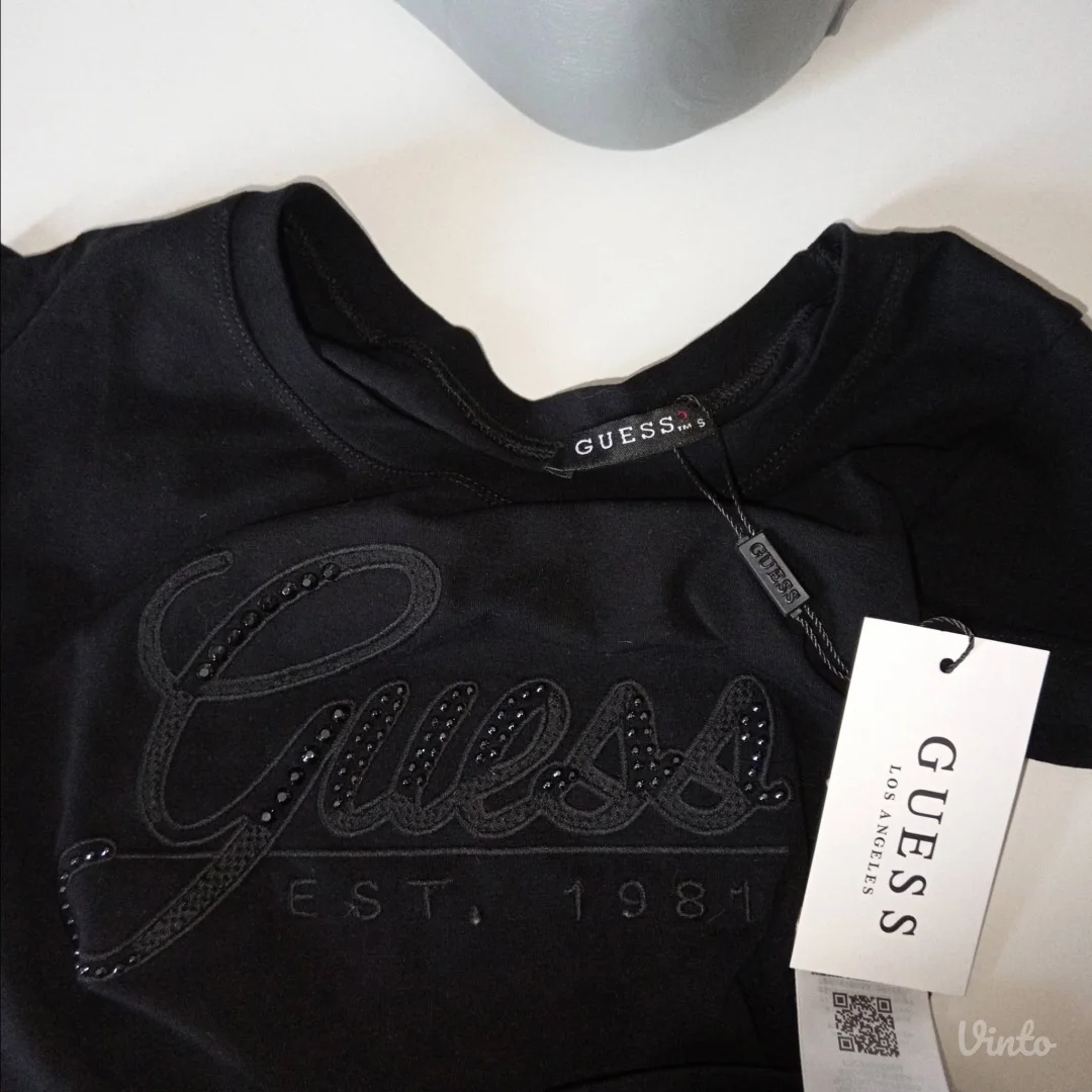 Guess majica vel. S NOVA