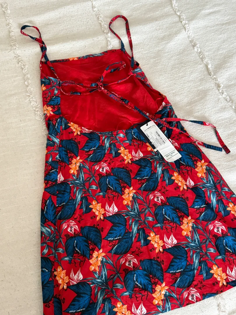 Tommy Hilfiger haljinica