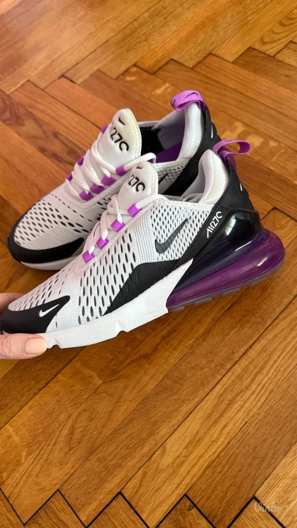 NIKE PATIKE AIR 70