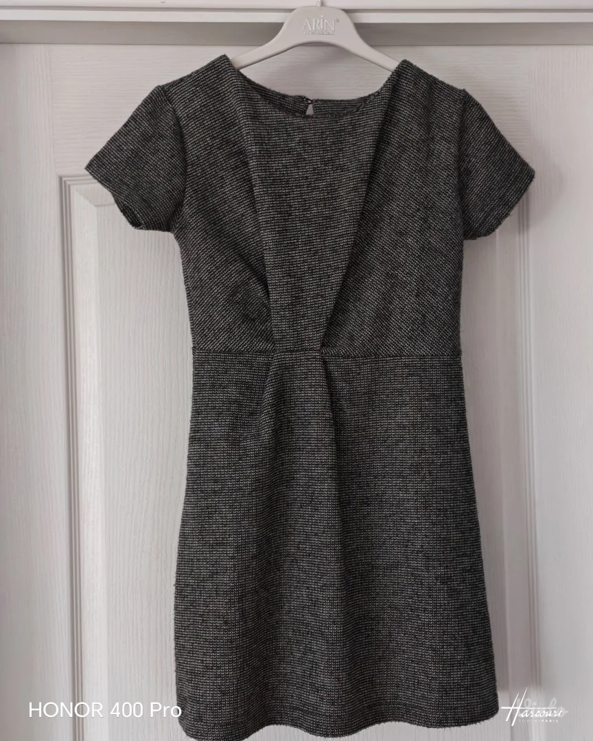 Dve ZARA haljine za devojcice