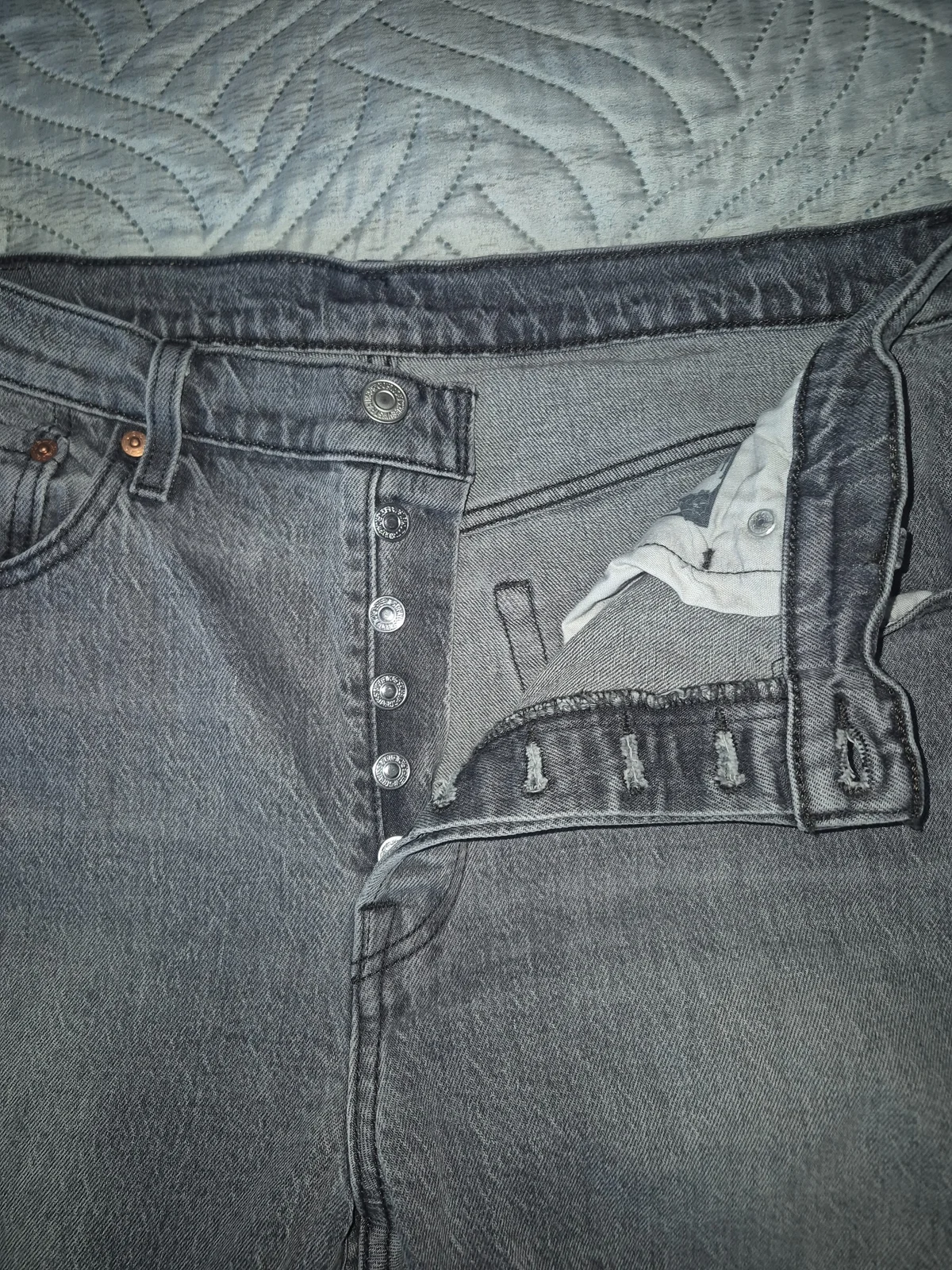 Levis farmerke 33/32