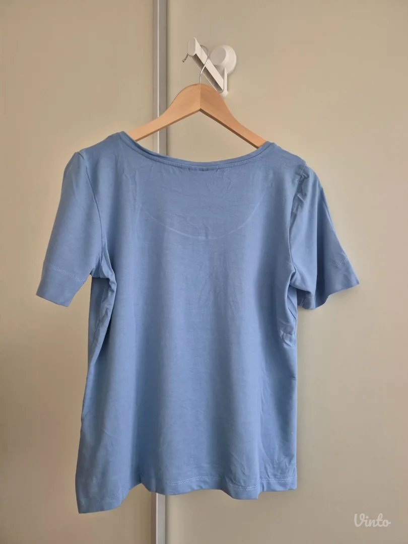 C&A plava majica | M