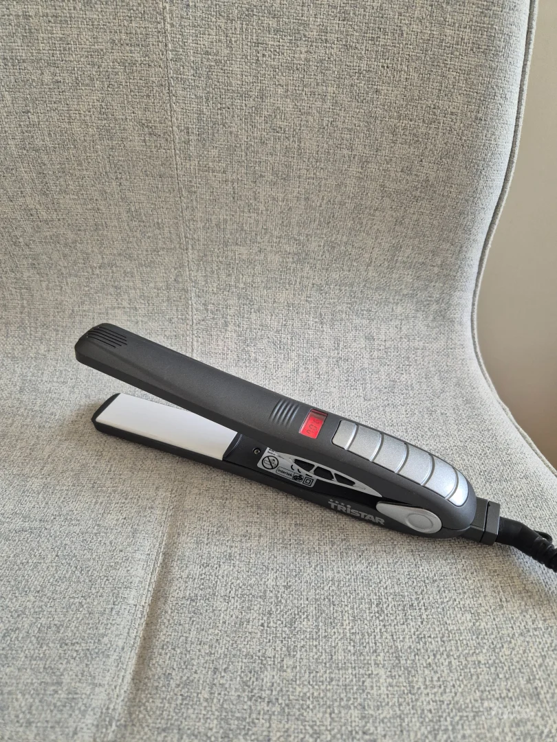 Tristar presa za kosu