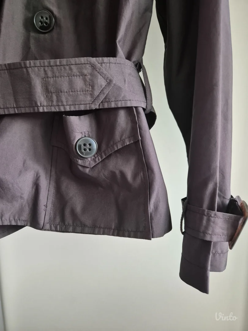 Zara kratki mantil | XL