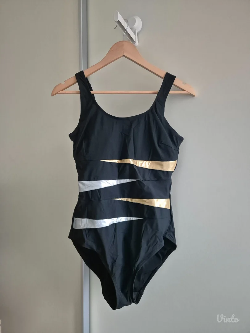 Jednodelni kupaći kostim | 40