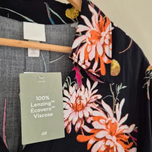 H&M floralna wrap haljina | M