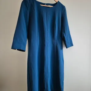 H&M pencil haljina | 42