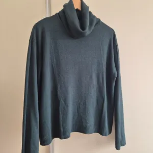 Oversize džemper rolka | L