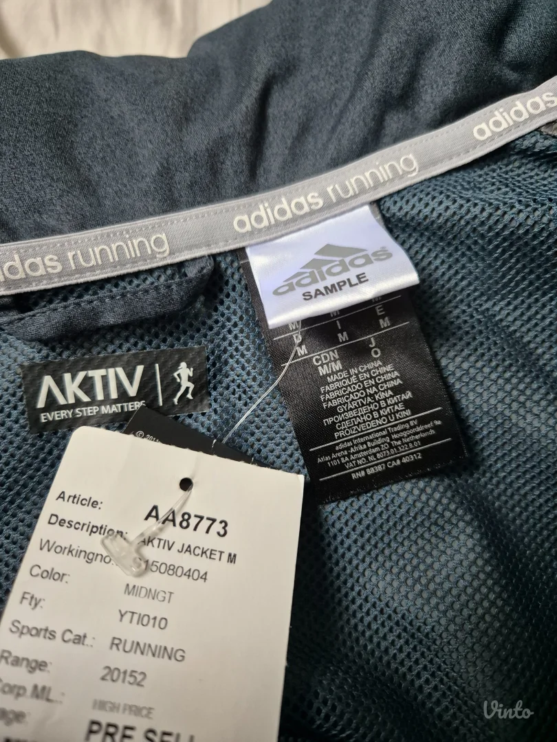 adidas Running Aktiv jakna | M