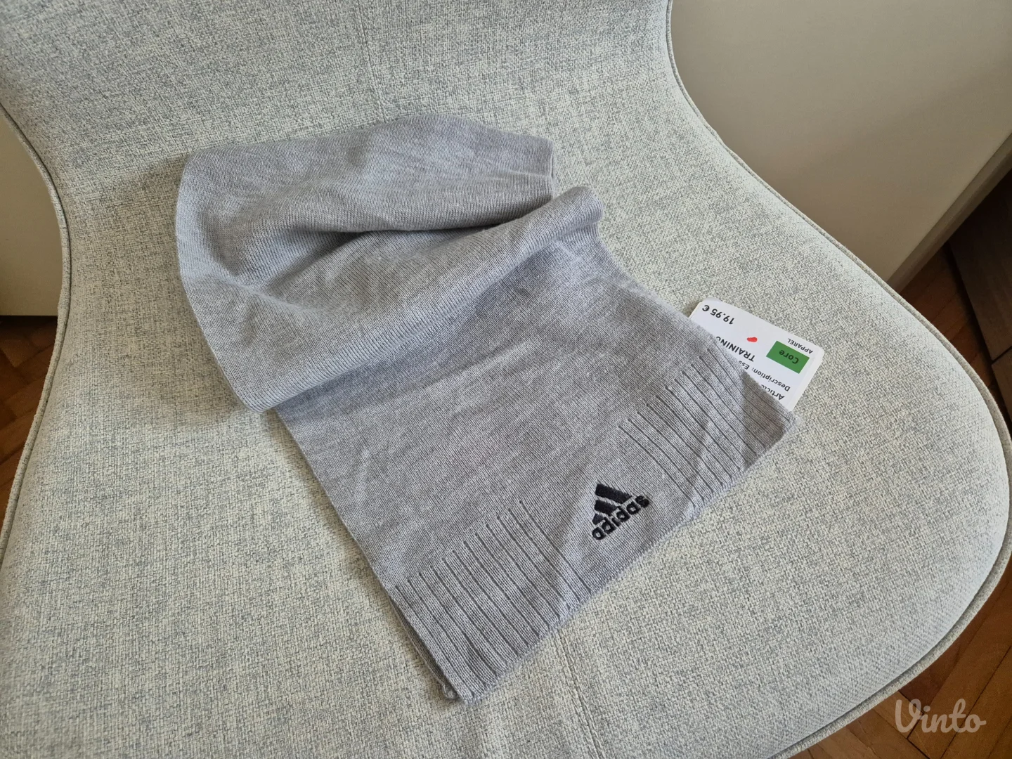 aidas Performance šal | UNI