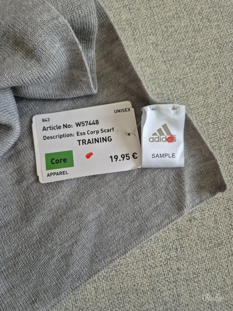 aidas Performance šal | UNI