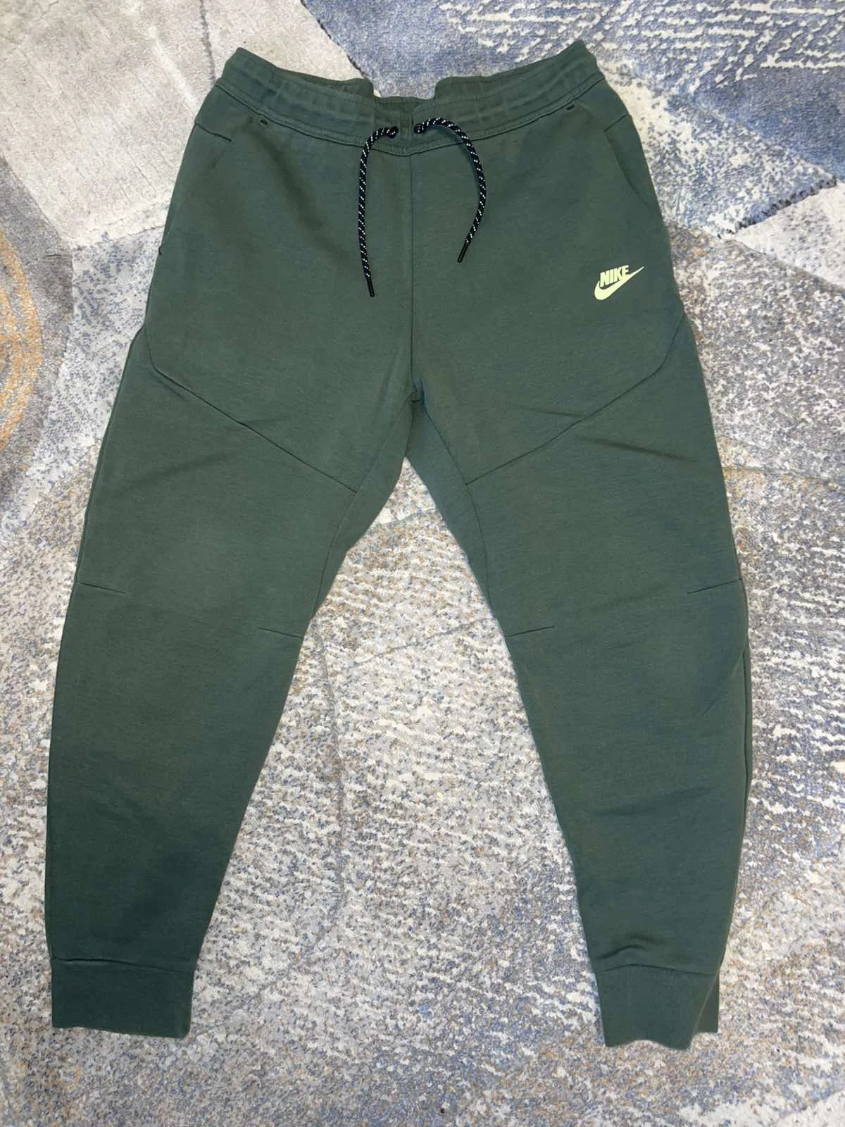 Nike tech fleece