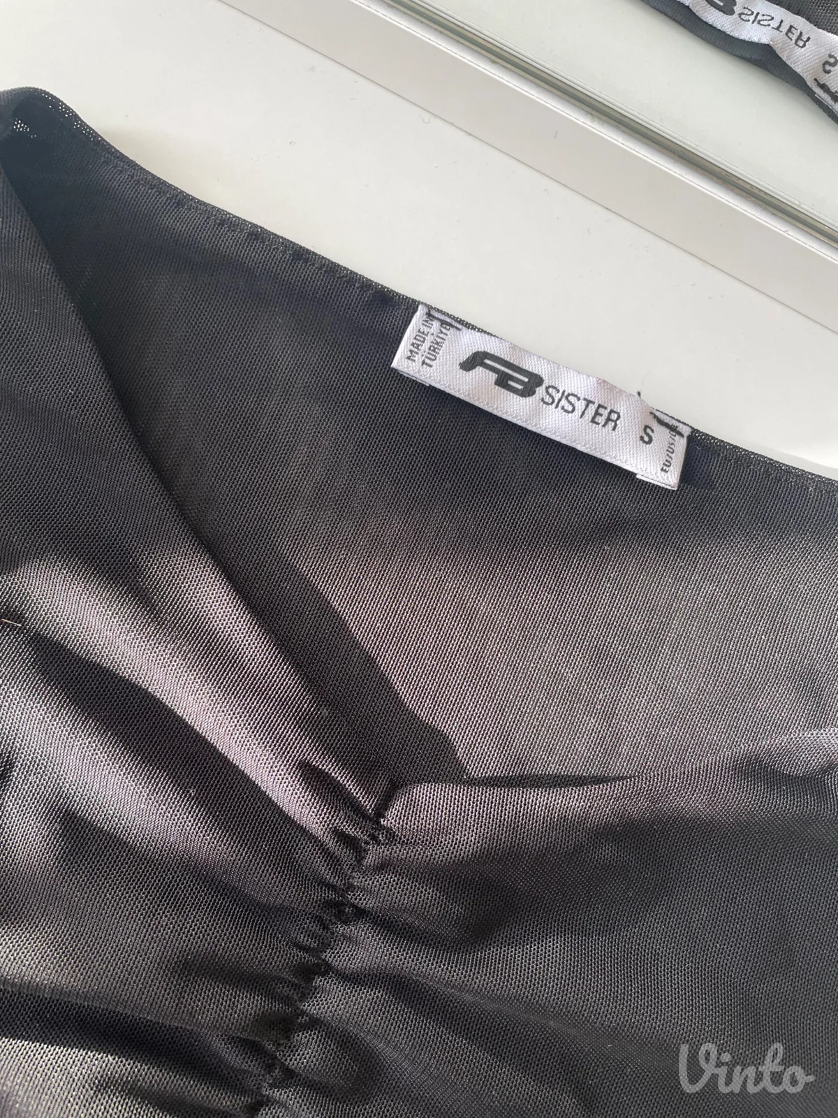 Bluza-prozirna