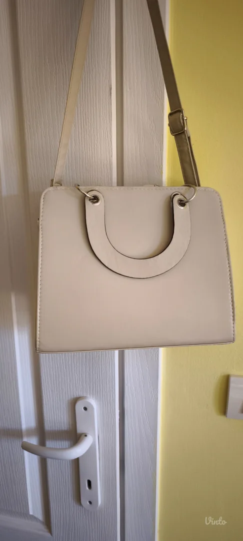 NOVA tasna sa malom tasnom